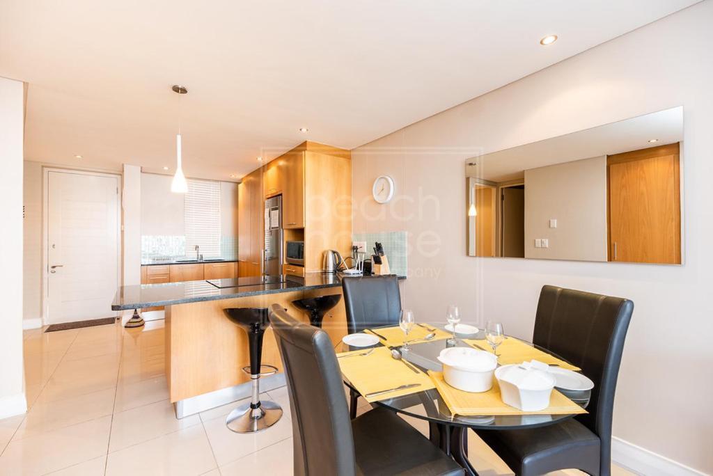 Apartment Luxury Beachfront In Eden On The Bay 191- 2 Bedroom *