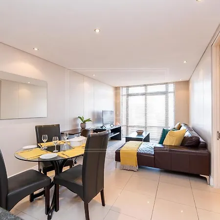 Luxury Beachfront Apartment In Eden On The Bay 191- 2 Bedroom Kaapstad Buitenkant foto