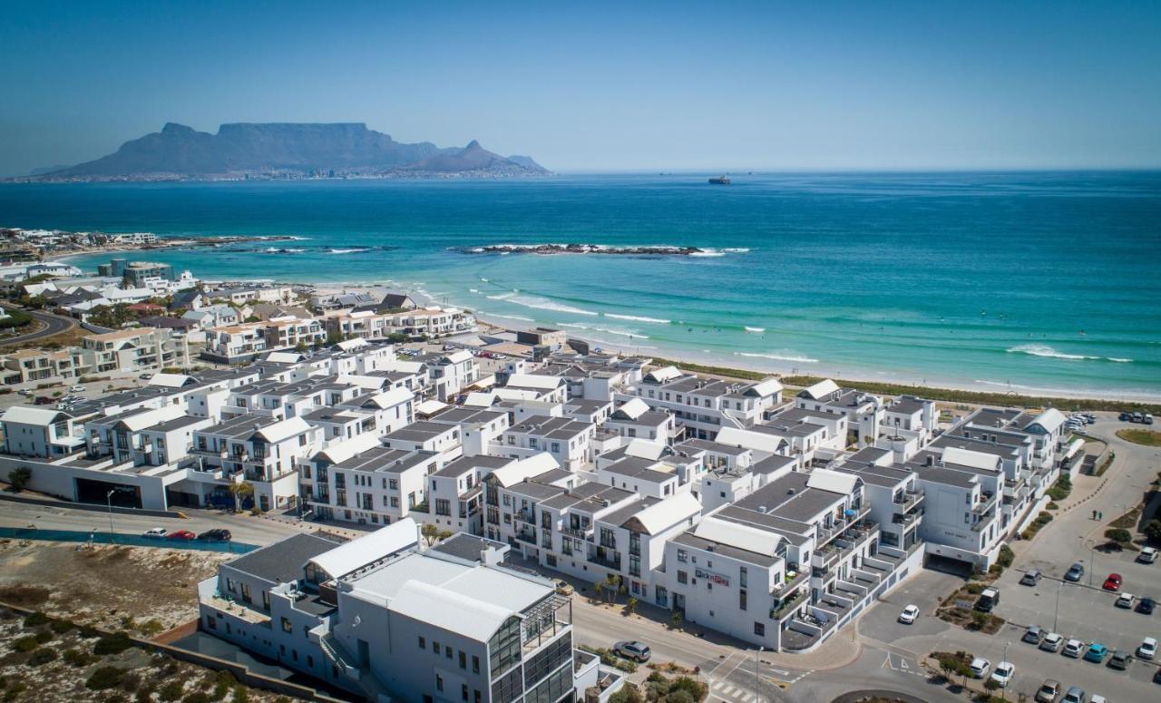 Luxury Beachfront In Eden On The Bay 191- 2 Bedroom Appartement *